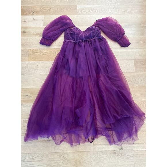 Lavetir A Line Princess Tulle V Neck Prom Dress in Purple - Picture 1 of 5